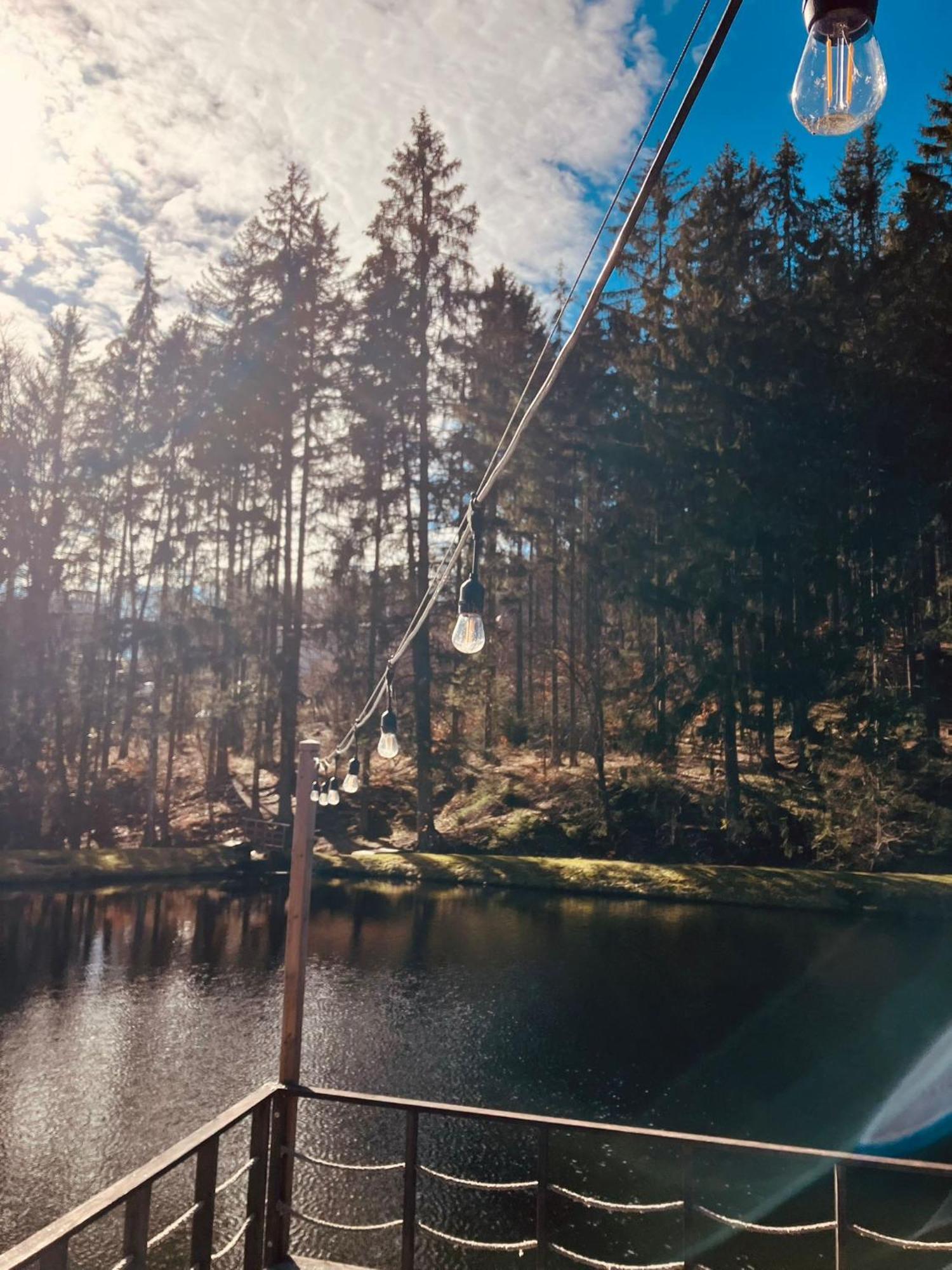 Hotel Vodnik Vimperk Bagian luar foto